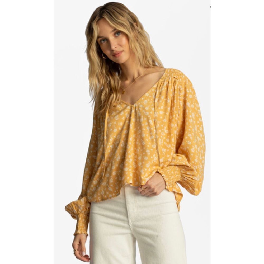 NWT Billabong Late Night Shirt Small Yellow Floral Butterfly Boho